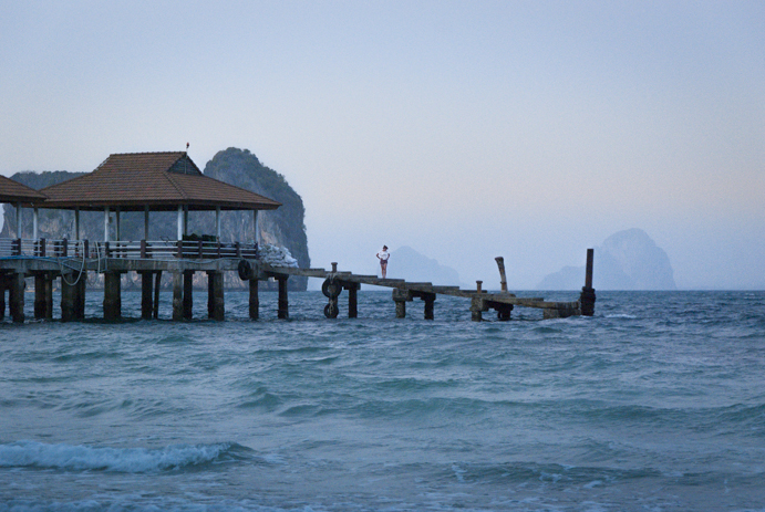 summer-sea-thailand-alone-beauty