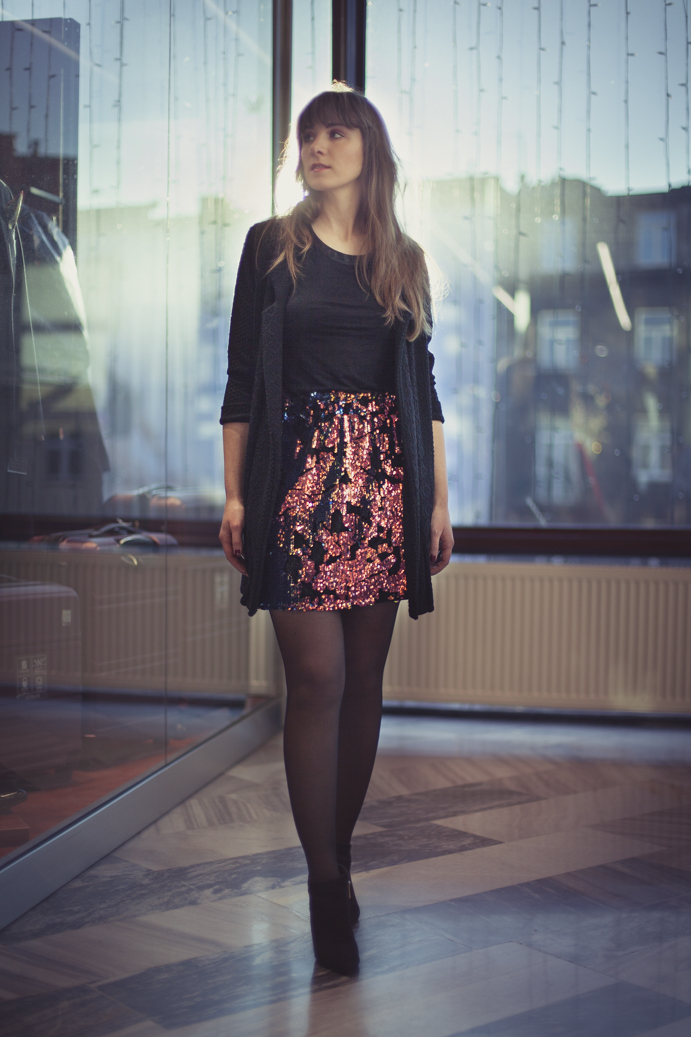 Sequin skirt