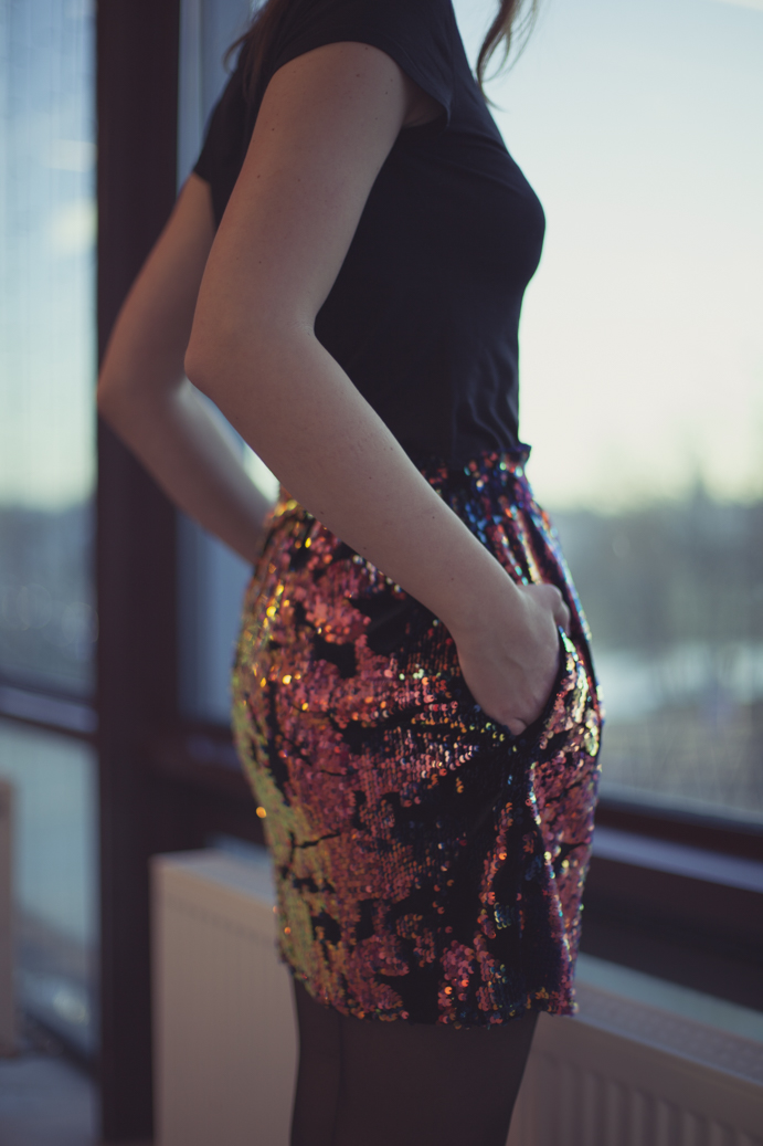 Shining skirt
